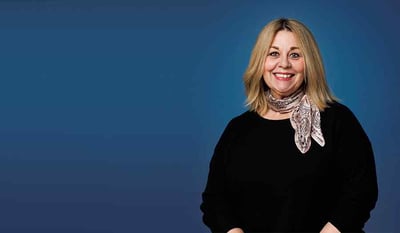  Kvinna som ger tips till småföretagare 